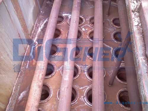 凈氣室進(jìn)水引起銹蝕