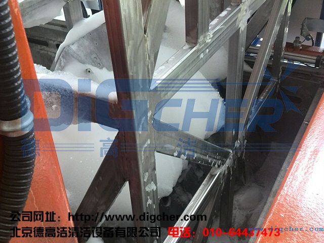 ���zģ�߳�����ϴ